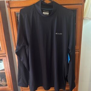 NWT Men’s Columbia Black Long Sleeve Active Shirt
